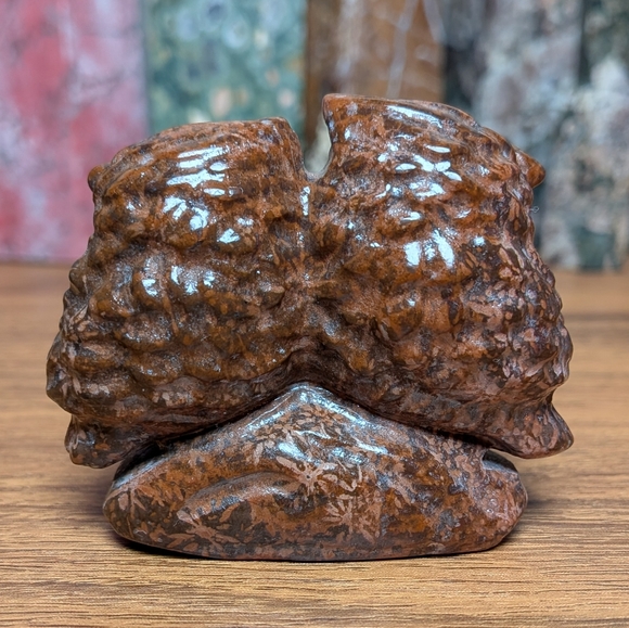 Calligraphy Jasper Owl Couple Crystal Carving - Picture 5 of 7